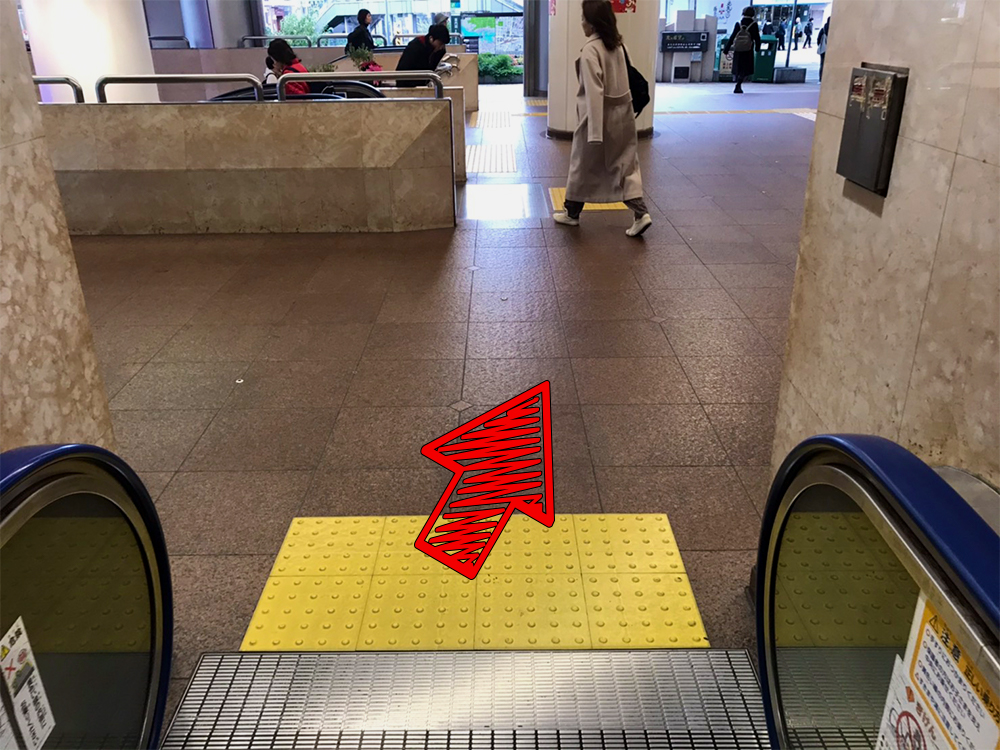 本院へのアクセス03